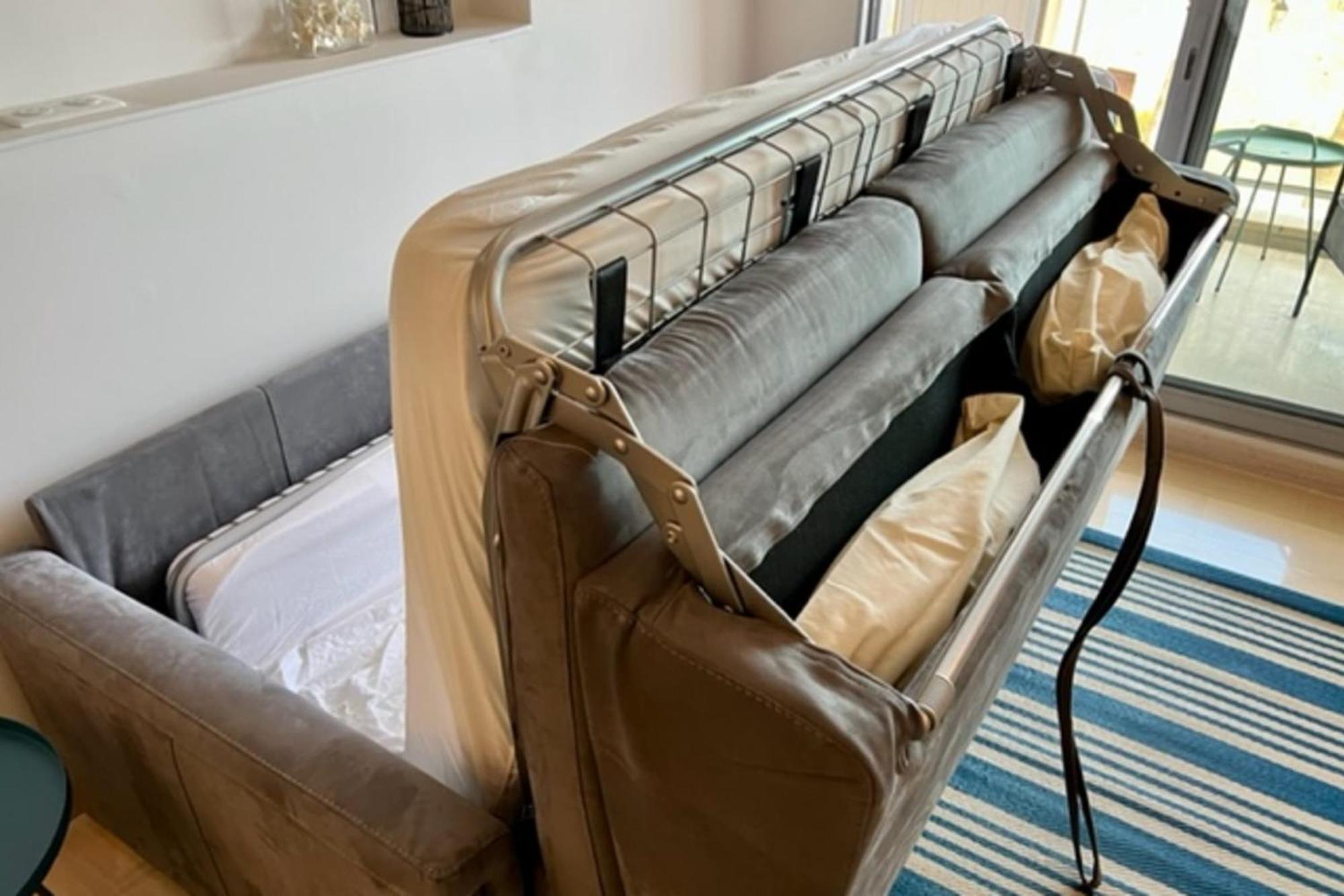 Sea View Near Ilette - Sleeps 4 - Parking