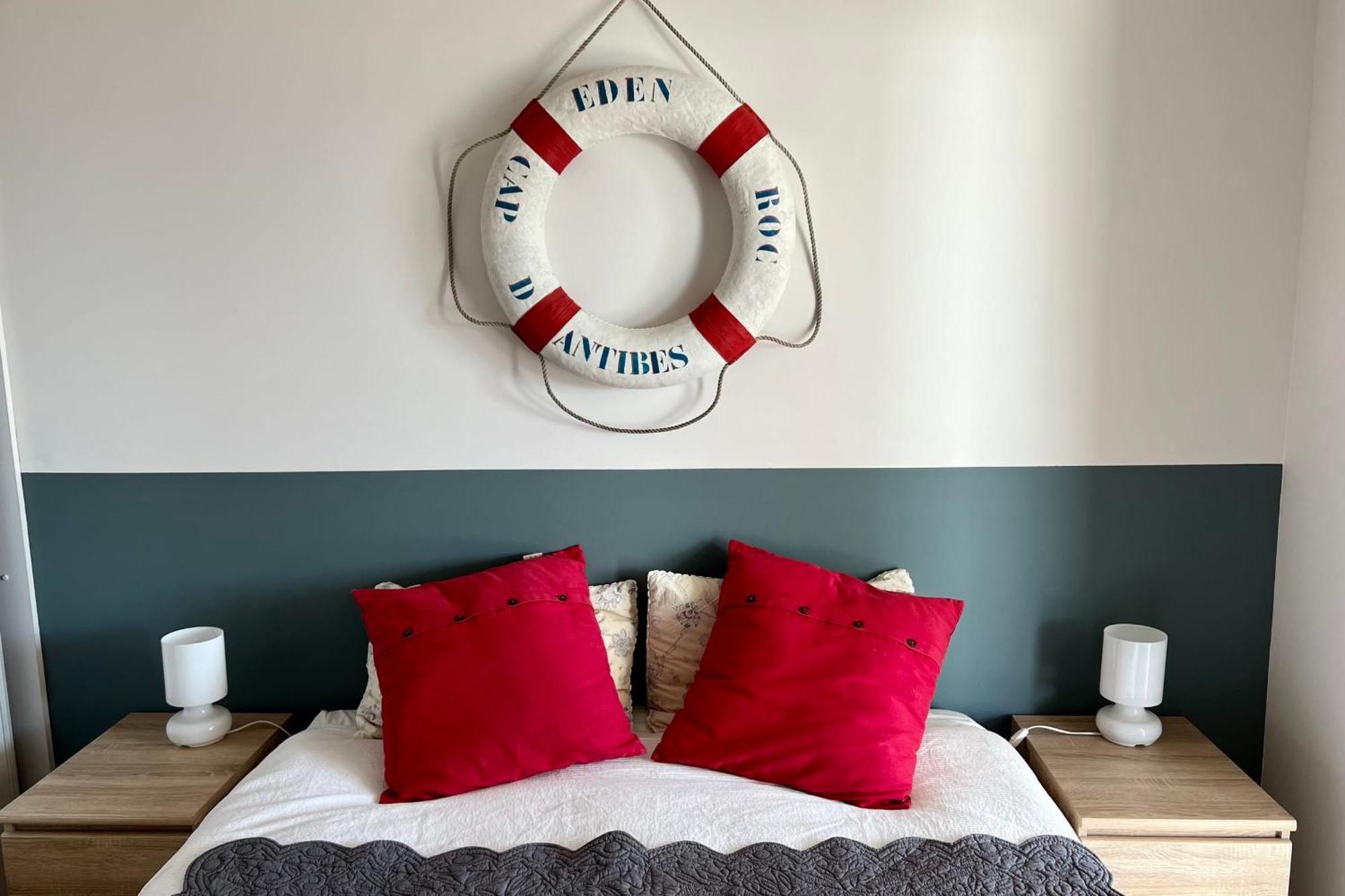 Sea View Near Ilette - Sleeps 4 - Parking Vakantiehuis *