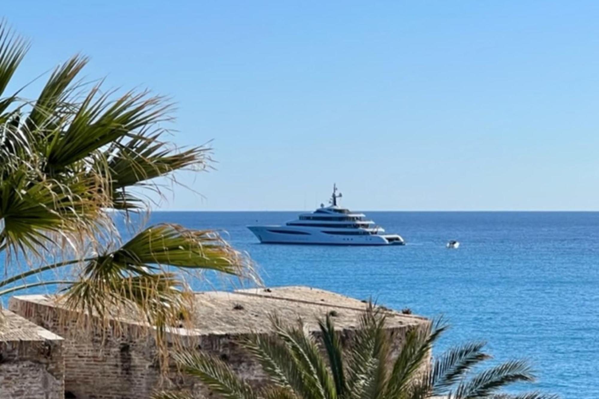 Vakantiehuis Sea View Near Ilette - Sleeps 4 - Parking